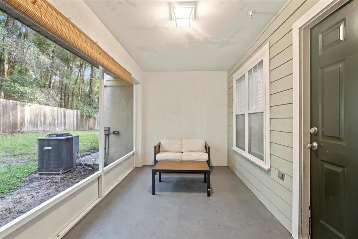 הוילה גיינסוויל King Bed Cozy Townhouse 10 Min From Uf מראה חיצוני תמונה